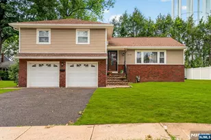 31-07 Garfield Pl, Fair Lawn, NJ 07410 - Photo 1