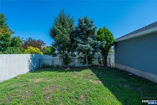 214 Alberta Dr, Saddle Brook Township, NJ 07663 - Photo 45