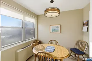 2077 Center 9A, Fort Lee, NJ 07024 - Photo 11