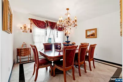 750 Undercliff Avenue, Edgewater, NJ 07020 - Photo 9