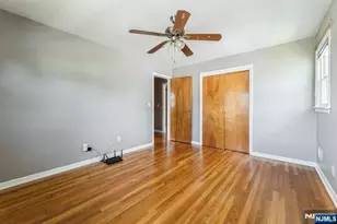 150 Pleasant Ave, Bergenfield, NJ 07621 - Photo 31