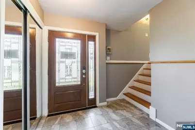 150 Pleasant Avenue, Bergenfield, NJ 07621 - Photo 37