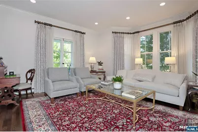 339 Highwood Avenue, Leonia, NJ 07605 - Photo 9