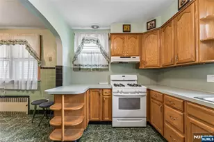 23 Princeton St, Nutley, NJ 07110 - Photo 17