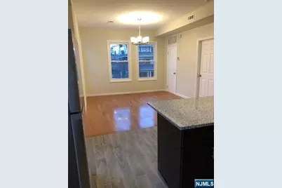 637-639 Parker Street, Newark, NJ 07104 - Photo 15