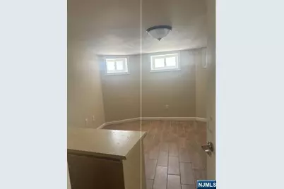 637-639 Parker Street, Newark, NJ 07104 - Photo 7