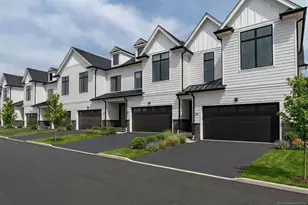 9 Feldman Ct 9, Paramus, NJ 07652 - Photo 1