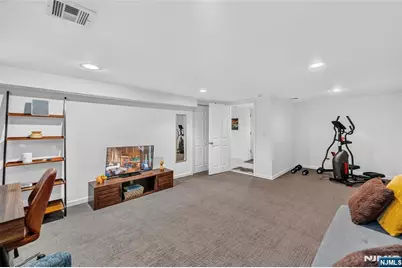 453 Maple Avenue, Glen Rock, NJ 07452 - Photo 41