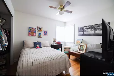 118 Diamond Bridge Avenue 1 #1, Hawthorne, NJ 07506 - Photo 13