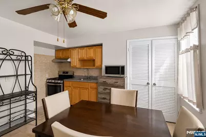 609 38th Street, Union City, NJ 07087 - Photo 31