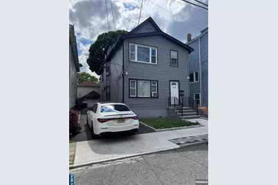 154 Hayward Place 1 #1, Wallington, NJ 07057 - Photo 1