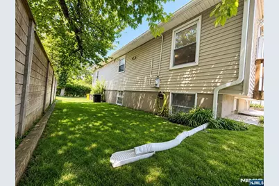 474 Dean Street, Englewood, NJ 07631 - Photo 21