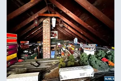 166 E 3rd Street, Clifton, NJ 07011 - Photo 11
