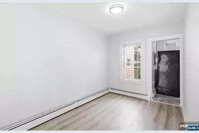 8 Lincoln Avenue, Kearny, NJ 07032 - Photo 23