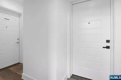 12-35 River Road 2B #2B, Fair Lawn, NJ 07410 - Photo 5