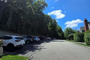 272 Cambridge Dr, Ramsey, NJ 07446 - Photo 5