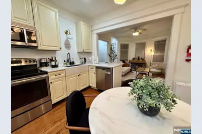 140 Beach Street, Jersey City, NJ 07307 - Photo 5