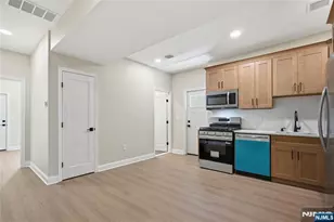 30 Edison St, Bloomfield, NJ 07003 - Photo 7