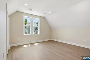 30 Edison St, Bloomfield, NJ 07003 - Photo 23
