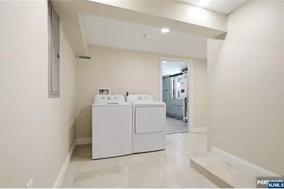 30 Edison Street, Bloomfield, NJ 07003 - Photo 27