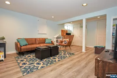 280 Morse Avenue, Wyckoff Township, NJ 07481 - Photo 21