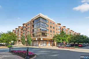 20 Ave At Port Imperial 233/ 235, West New York, NJ 07093 - Photo 49