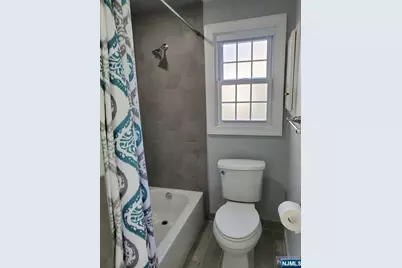 20 Poplar Street 1st Floor #1st Floor, Dumont, NJ 07628 - Photo 27