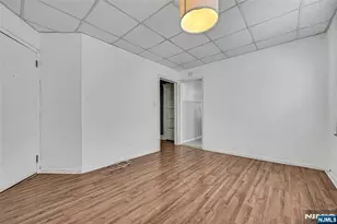 349 Undercliff Ave, Edgewater, NJ 07020 - Photo 3