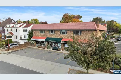 824 Broad Avenue 2 #2, Ridgefield, NJ 07657 - Photo 11
