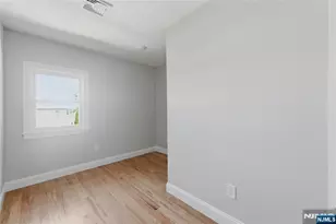 43 4th St, Ridgefield Park, NJ 07660 - Photo 5