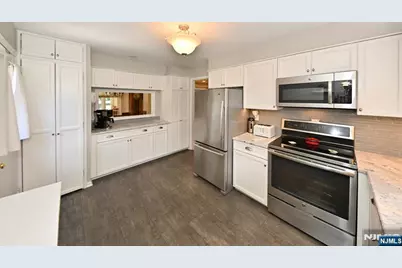 60 Sunset Court, Mahwah, NJ 07430 - Photo 5