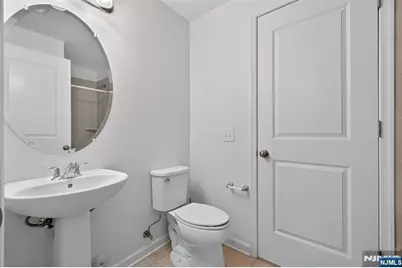 197 Roosevelt Drive, Wood Ridge, NJ 07075 - Photo 7