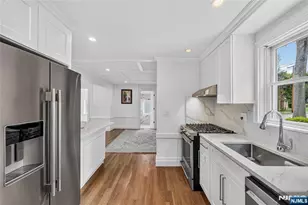 91 Columbus Dr, Tenafly, NJ 07670 - Photo 9