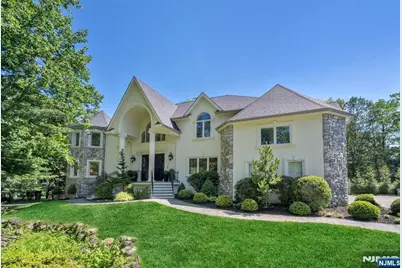 16 Ware Road, Upper Saddle River, NJ 07458 - Photo 1