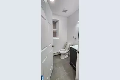 326 Broad Avenue, Palisades Park, NJ 07650 - Photo 5