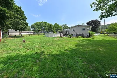 58 Grove Street, Wanaque, NJ 07465 - Photo 23