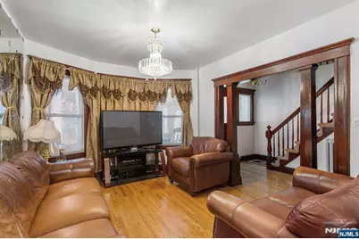 73 Bergen Avenue, Clifton, NJ 07011 - Photo 5