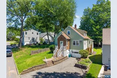 1 Westview Avenue, Roseland, NJ 07068 - Photo 35