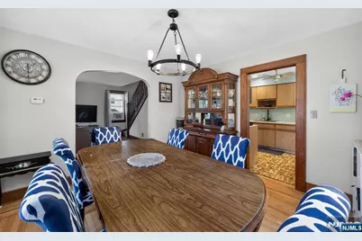 1 Westview Avenue, Roseland, NJ 07068 - Photo 5
