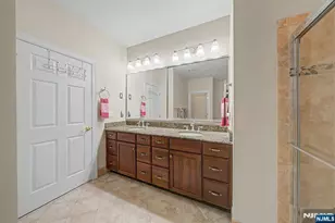 79 S Mackenzie Ln, Denville, NJ 07834 - Photo 27
