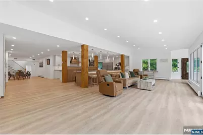 102 Ullman Avenue, Wyckoff Township, NJ 07481 - Photo 5