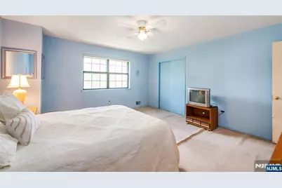 575 Grove Street F3 #F3, Clifton, NJ 07013 - Photo 15