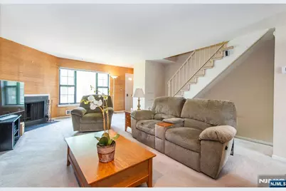 575 Grove Street F3 #F3, Clifton, NJ 07013 - Photo 3