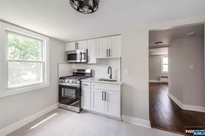 127 Albert Street 2 #2, North Arlington, NJ 07031 - Photo 5