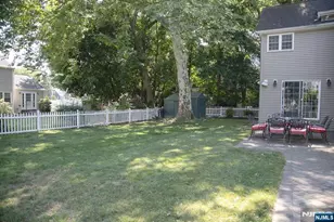 22 Warren Rd, Fair Lawn, NJ 07410 - Photo 45