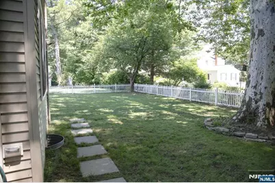 22 Warren Road, Fair Lawn, NJ 07410 - Photo 39