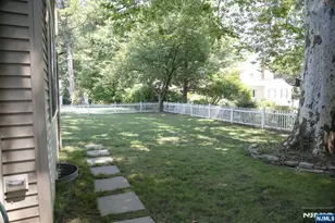 22 Warren Rd, Fair Lawn, NJ 07410 - Photo 39