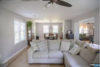 22 Warren Road, Fair Lawn, NJ 07410 - Photo 13