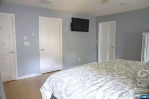 22 Warren Rd, Fair Lawn, NJ 07410 - Photo 25