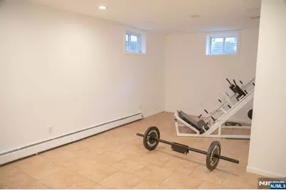22 Warren Road, Fair Lawn, NJ 07410 - Photo 33